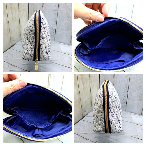 Sophia+Joy White Texture Blue Poly Lining MultiPocket Gold Zip Cosmetic Pouch - Picture 2 of 7